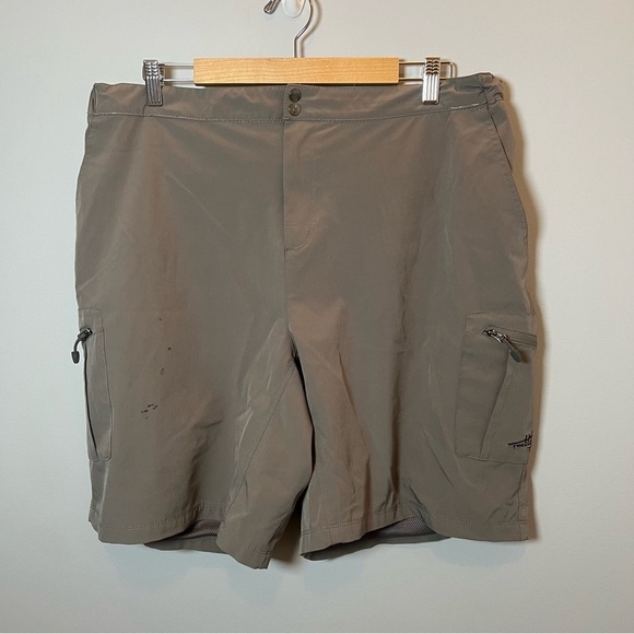 Reel Life Cargo Shorts Mens XXL Gray Fishing Outdoors Mesh Liner Water Swim FLAW - Picture 1 of 5